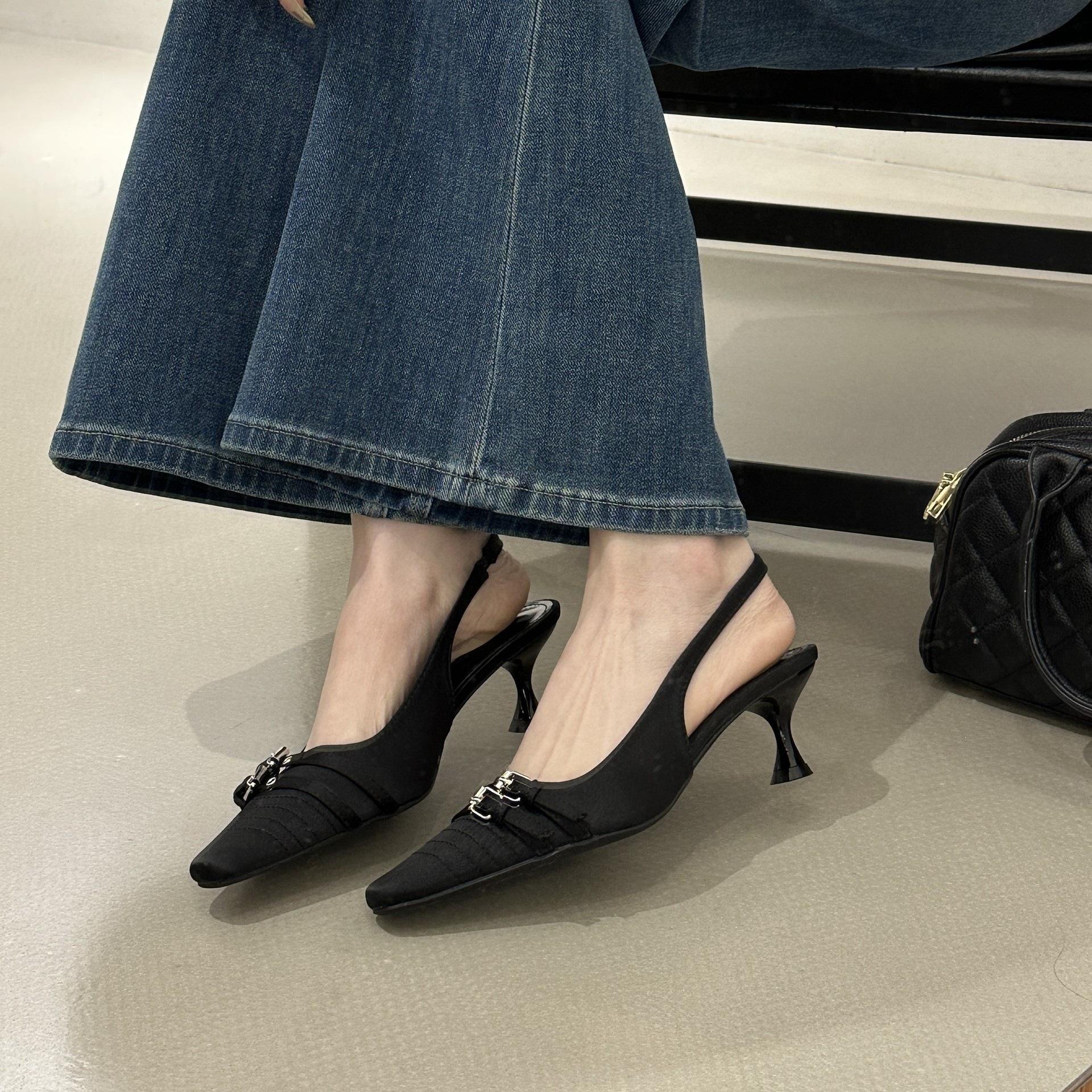 

Spring Belt Buckle Pointed Head Thin Heel Medium Heel Bag Head Sandals High Heel Light Mouth Women S Shoes Light And Mature Style 35