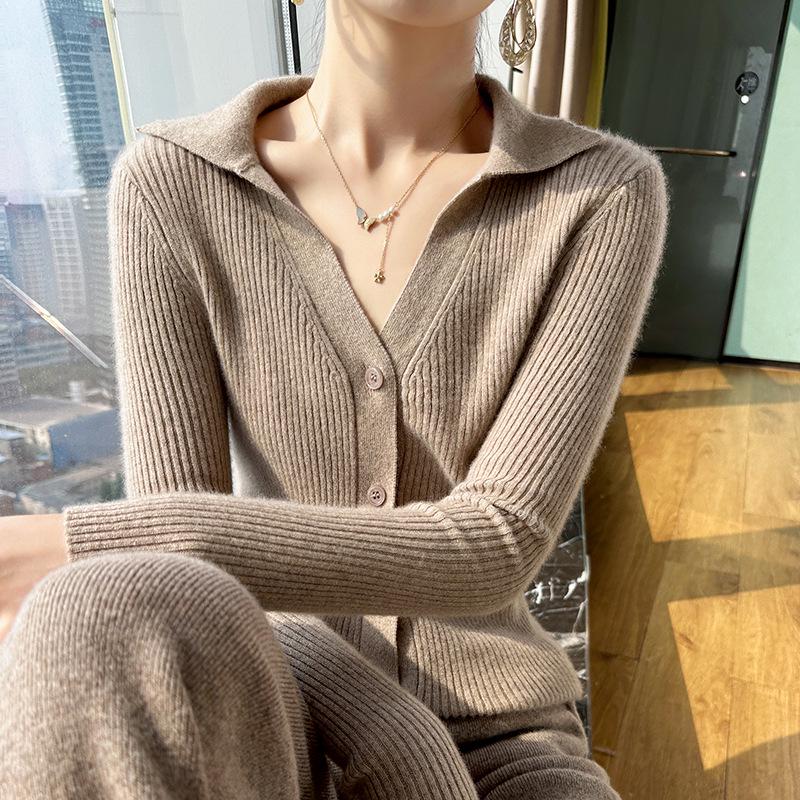 2024 Autumn/Winter Wool Lapel Cardigan with Pockets - Seven-Stitch, Thick, Solid Color Knitwear