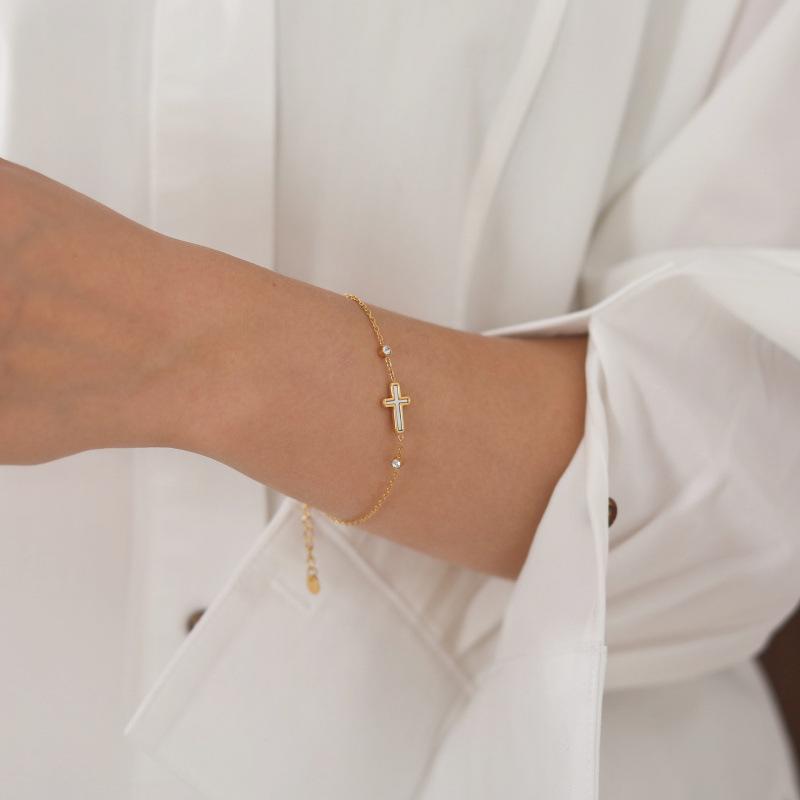 Vintage Inlaid Diamond Shell Cross Bracelet, Niche Versatile High-End Hand Accessory
