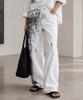 Seuteulaikeu White Artstroke Relax Jeans