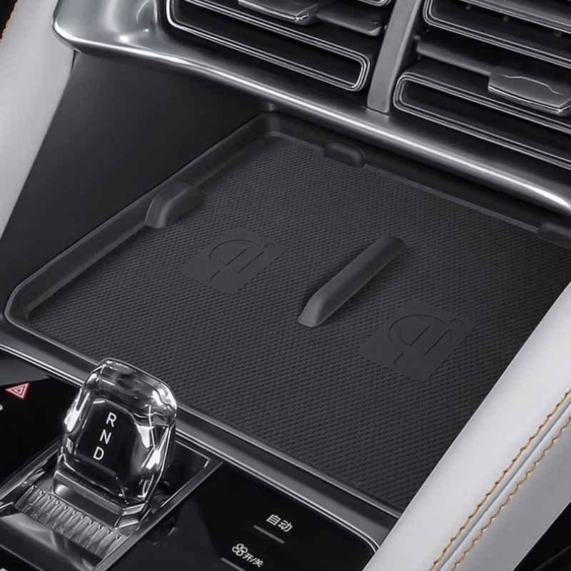 For BYD Seal U Song Plus Sealion 6 DM-i EV -2024 Anti Slip Silicone Wireless Charging Pad  Interior Protector Accessories