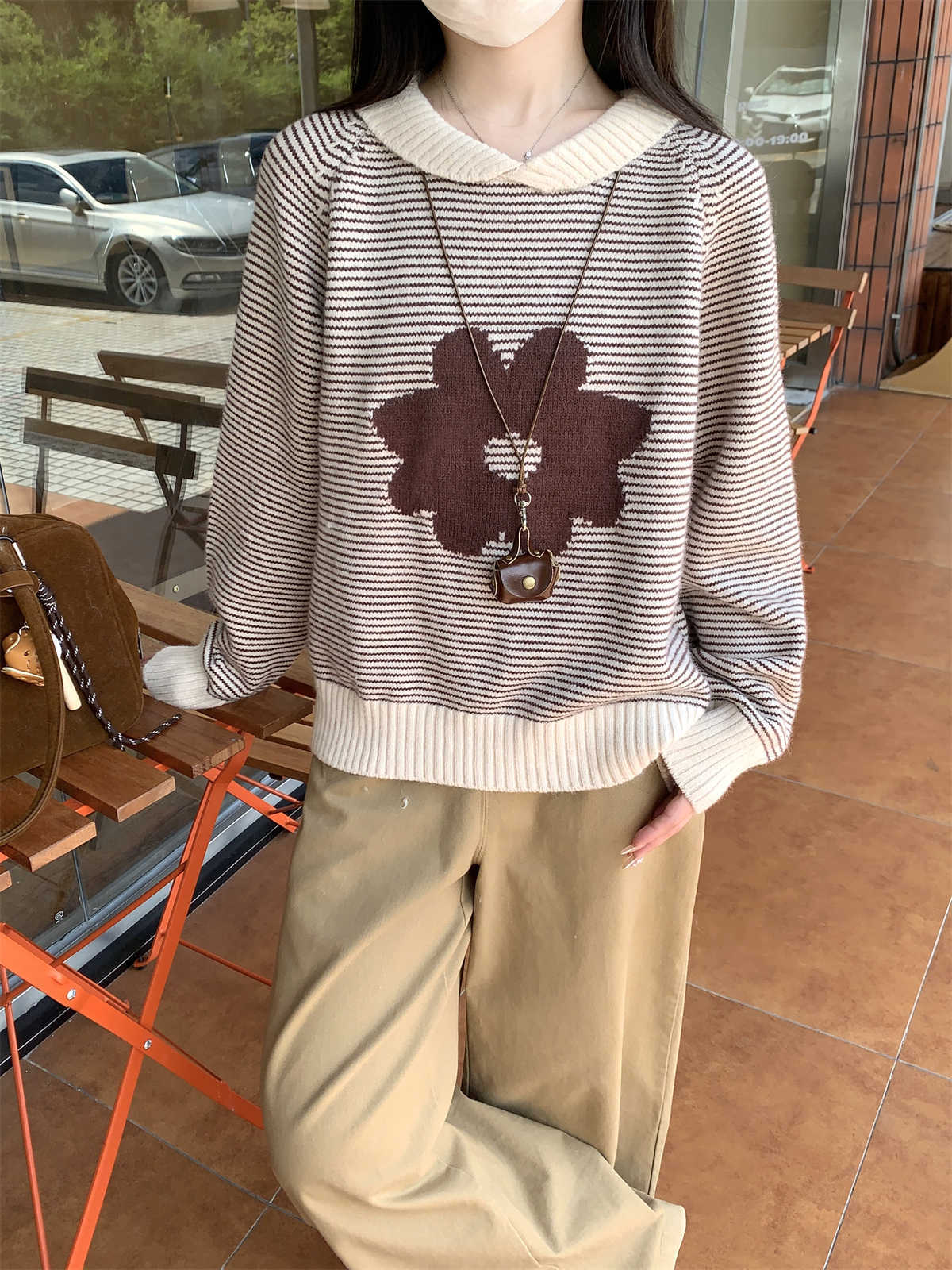 

Дизайн Лацкан Плечо Полосатый Цветочная Вышивка Длинный Рукав Вязаный Свитер Женский Осенне-Зимний Свитер Топ L