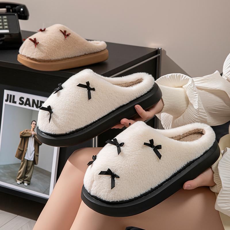 Eine Nummer größer bestellen Mode Damen Schleifchen-Slipper Winter Indoor Zuhause Warm Rutschfest EVA Dicke Sohle Paarschuhe Plüsch Weiche Sohle Hausschuhe