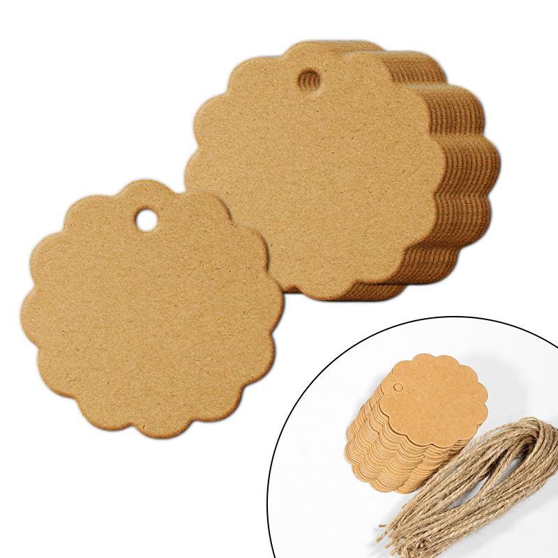Cartellino Appeso in Carta Kraft: Ciondolo Etichetta Decorativa per Abbigliamento