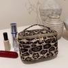 Vintage Leopard Makeup Bag for Women Girl Large Capacity Travel Cosmetic Case Bag Zipper Tote Lipstick Toiletry Pouch