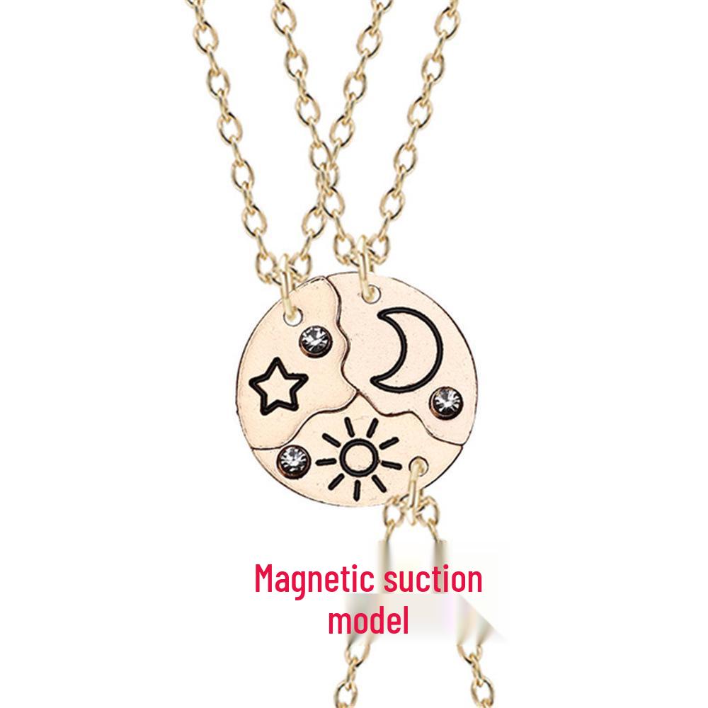 

Набор из четырех предметов: ожерелья со звездами, луной, солнцем и облаком для лучших друзей