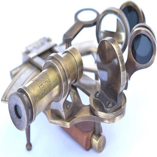 

Секстант морской из цельной латуни. Астролябия морская.