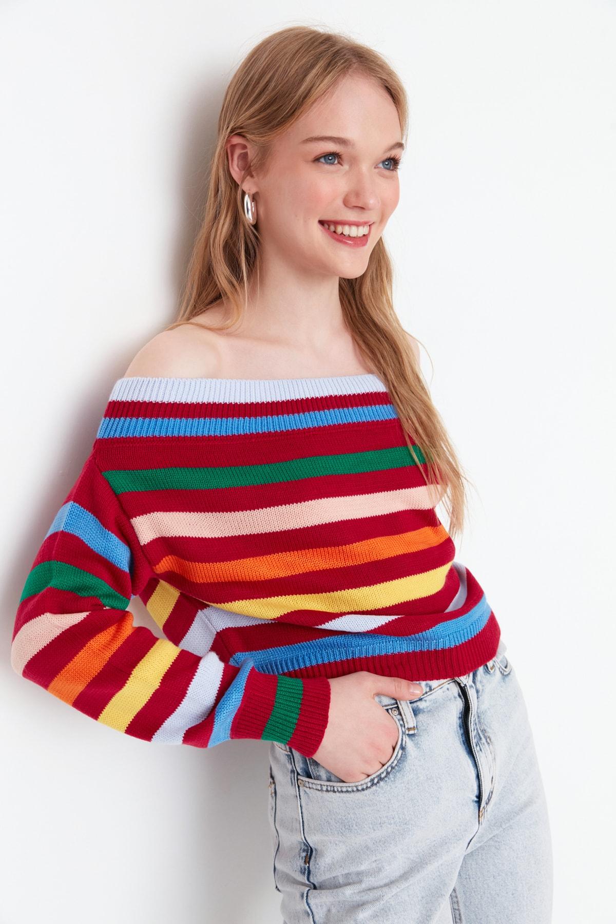 

Свитер - Красный - Классический крой