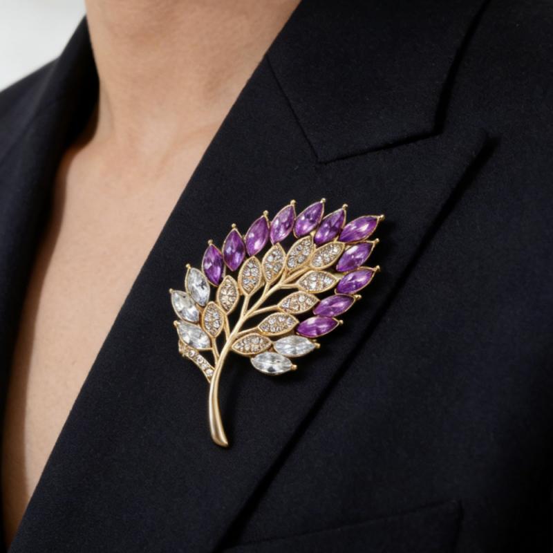 Purple Crystal Luxury Brooches for Women Full Rhinestone Leaf Shape Metal Pins Bohemian Fashion Clothing Brooch new