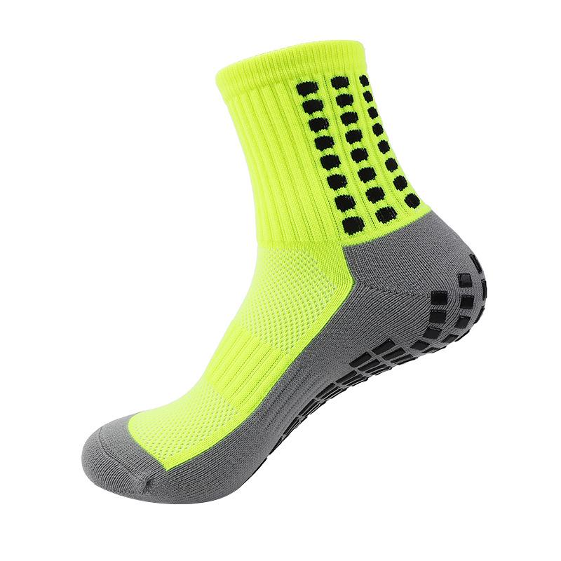 Professional Mid-Calf Anti-Slip Sports Socks for Men & Women - Thickened Terry Bottom, Grey Sole, for Football & Basketball.