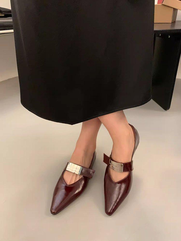 TK Plus Size Low-Cut Pointed Toe Flat Women's Shoes in Black or Burgundy Synthetic Leather