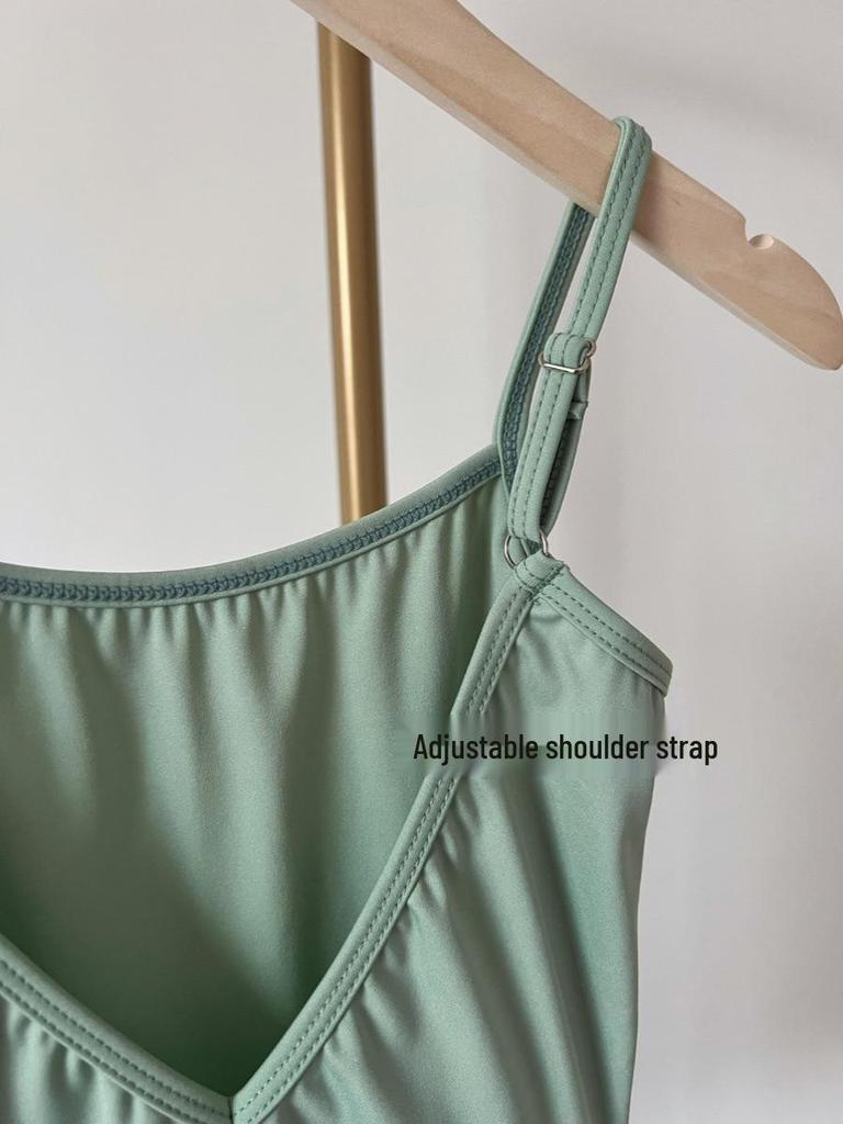 Kinder Ballett Trikot mit Tüllrock für Tanz- oder Gymnastikaufführung