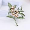 Pearl Brooch Ins Tide Personalized Pin for Women's Autumn Winter Luxury Jumper Suit Accessory Corsage Exquisite Long-Lasting Color Gift Jewelry