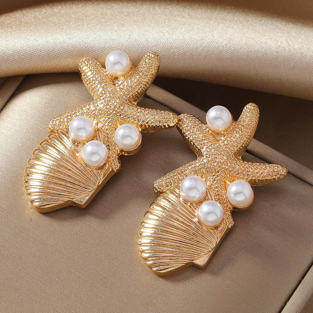 European & American Niche Popular Metal Starfish Pendant Earrings for Women