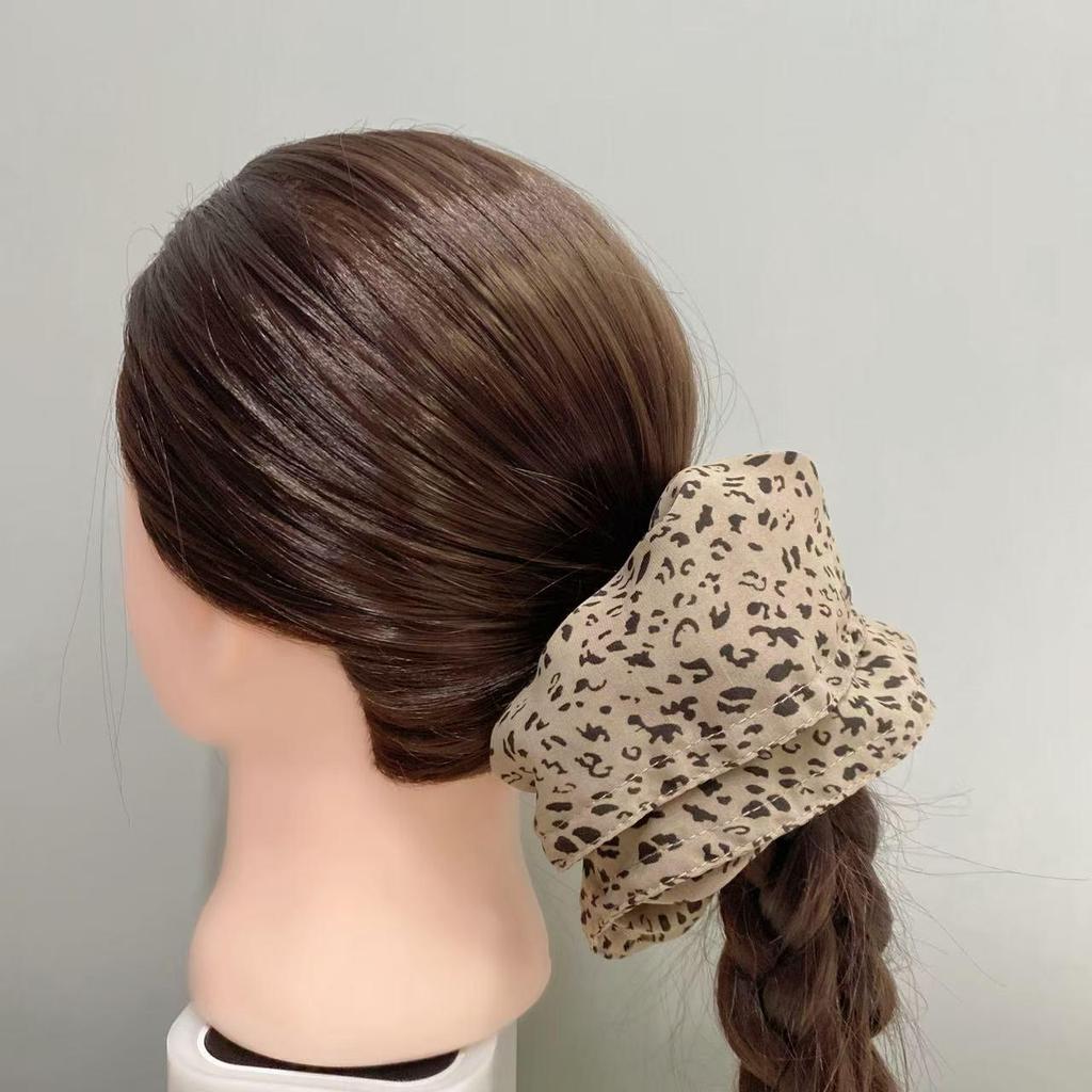 Retro Würziges Leopardenmuster Scrunchie Hochelastisches Haargummi für Damen