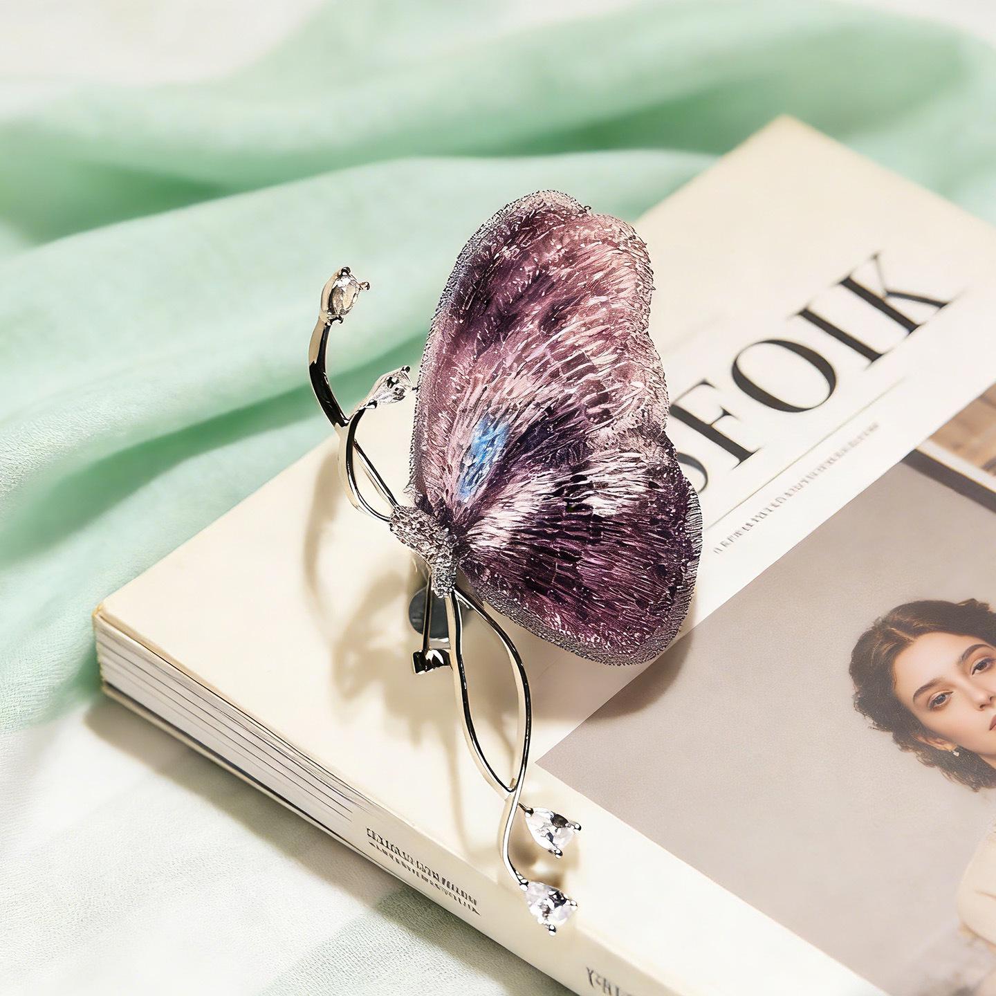 Bo Xin Yun Exquisite Purple Butterfly Embroidered Brooch - High-End Fashion Accessory & Unique Birthday Gift