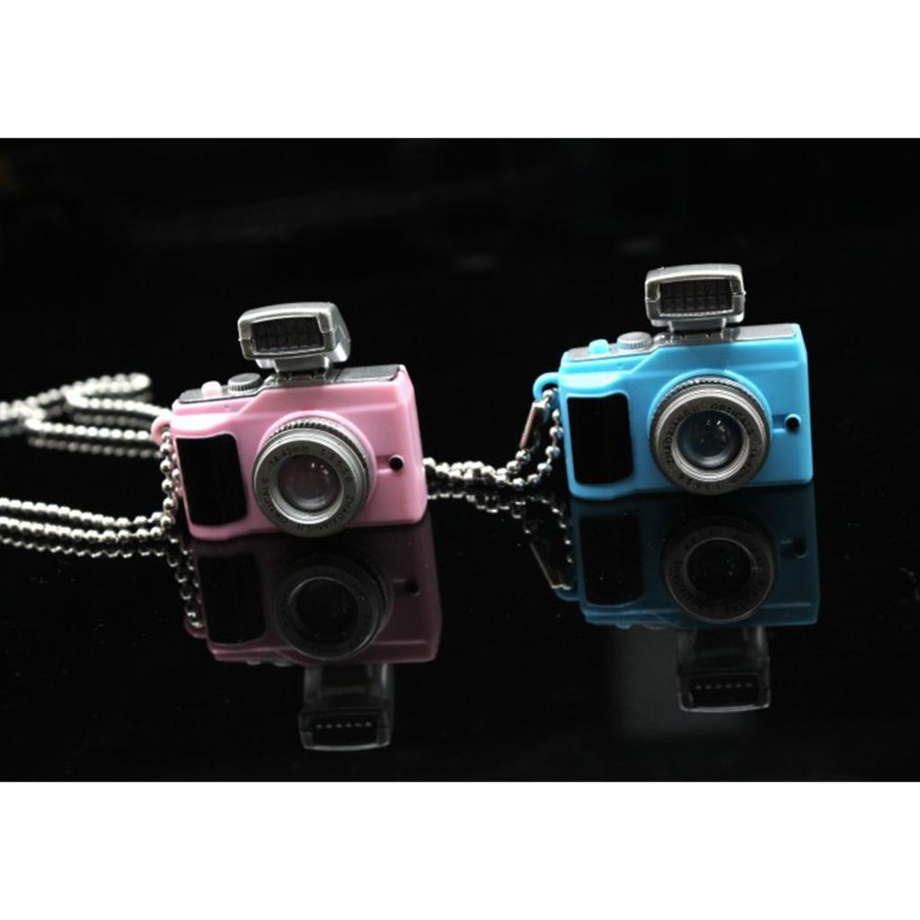 Simulation Camera Keychain with LED Light and Sound 5cm Beaded Chain Pendant for Night Visibility and Interactive Play