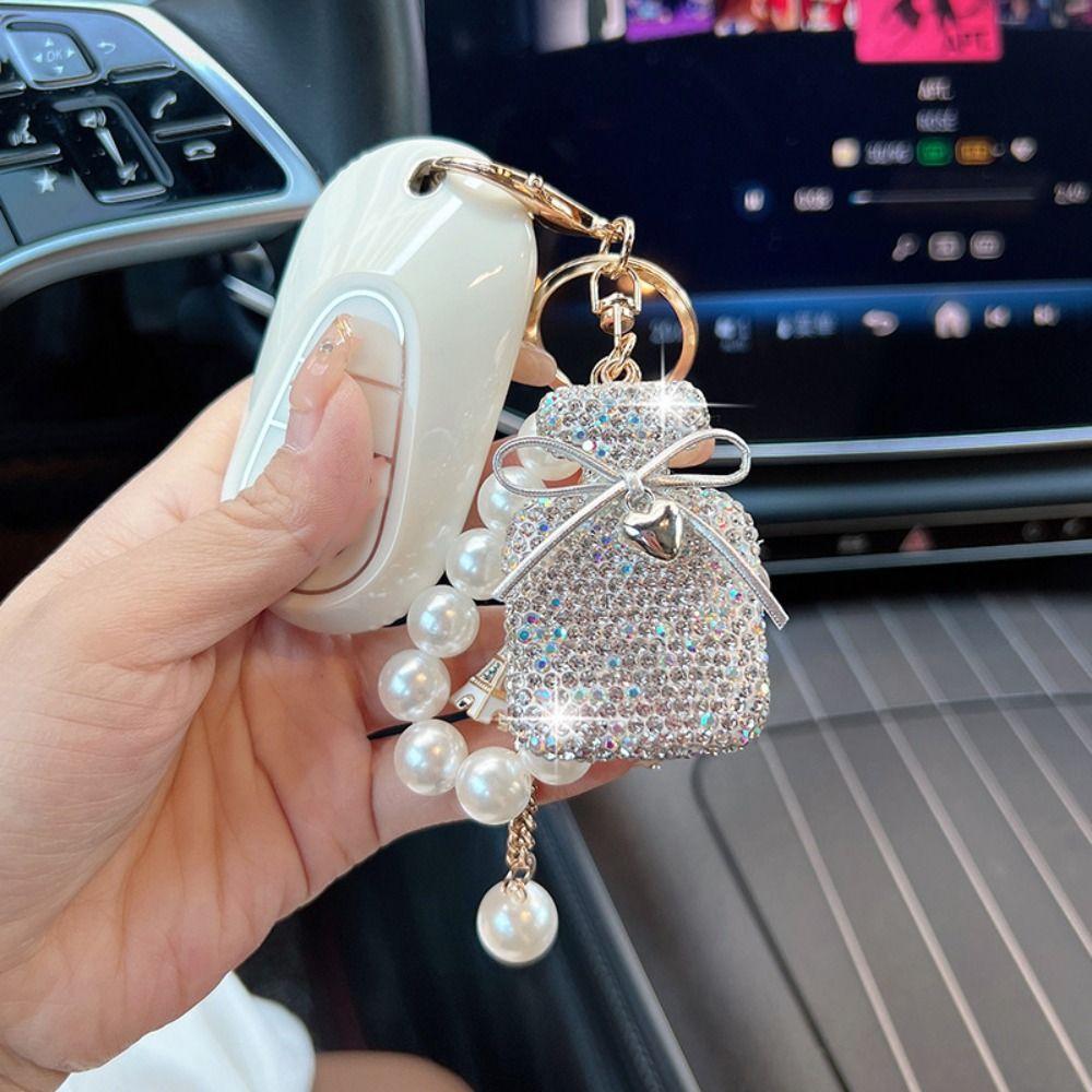Pearls Perfume Shape Keychain Rhinestone Inlaid Perfume Shape Keyring  Fashion Accessory