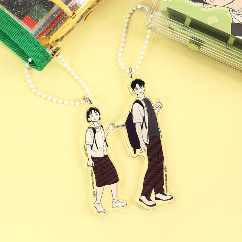 2 types of magnet keychains from the Century End Foot Apple Moisturizing Academy Mi-ae & Cheol-i