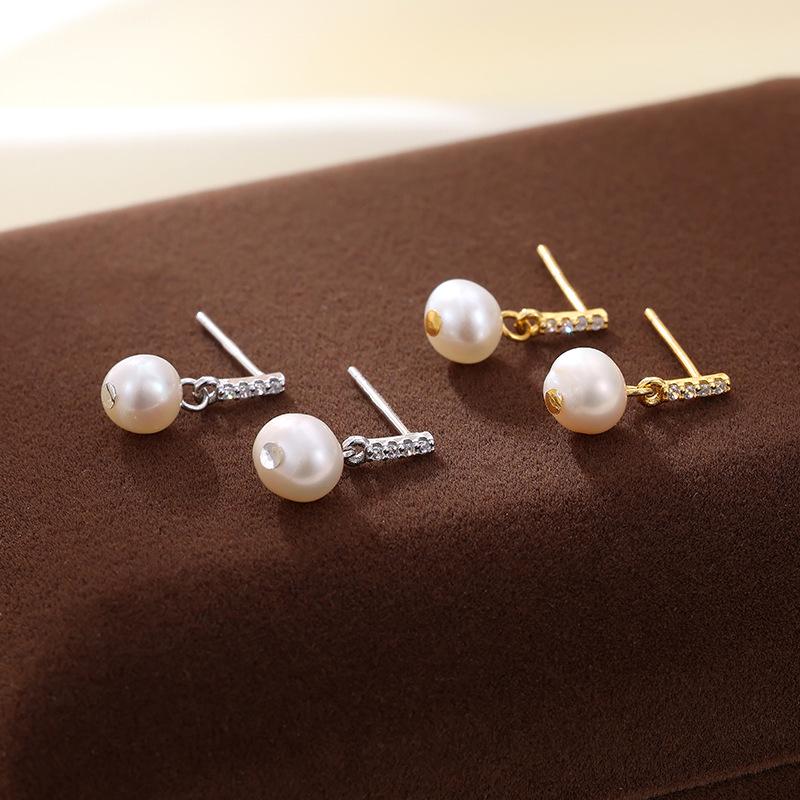 Banyan Tree S925 Silver Natural Pearl Diamond Earrings for Women - Delicate, Versatile, Short.