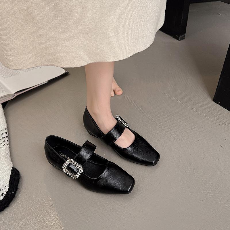 

Туфли-лодочки на толстом квадратном каблуке женские весна-осень 2025 года новые французские ретро темпераментные универсальные туфли Мэри Джейн на низком каблуке с легким язычком 35 чёрный