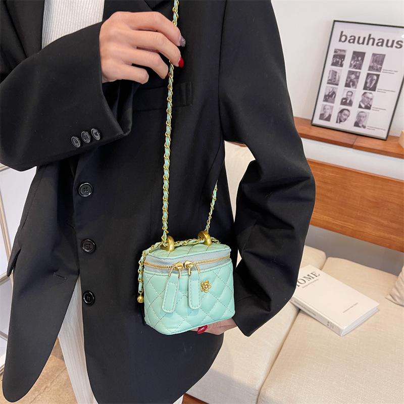 

Сумка на плечо с ромбовидной текстурой, женская сумка 2025, новая сумка-мессенджер на цепочке, маленькая ароматная модная сумка-коробка, текстурная ретро