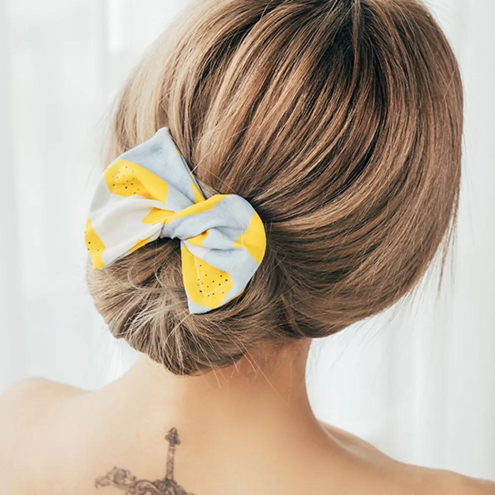 Sweet and Sour Handmade Updo Bun Band (21H318) Navy