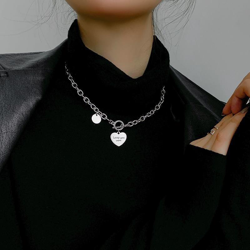Internet celebrity necklace cool female collarbone chain does not fade student personality hipster hip hop neck chain bouncing accessories