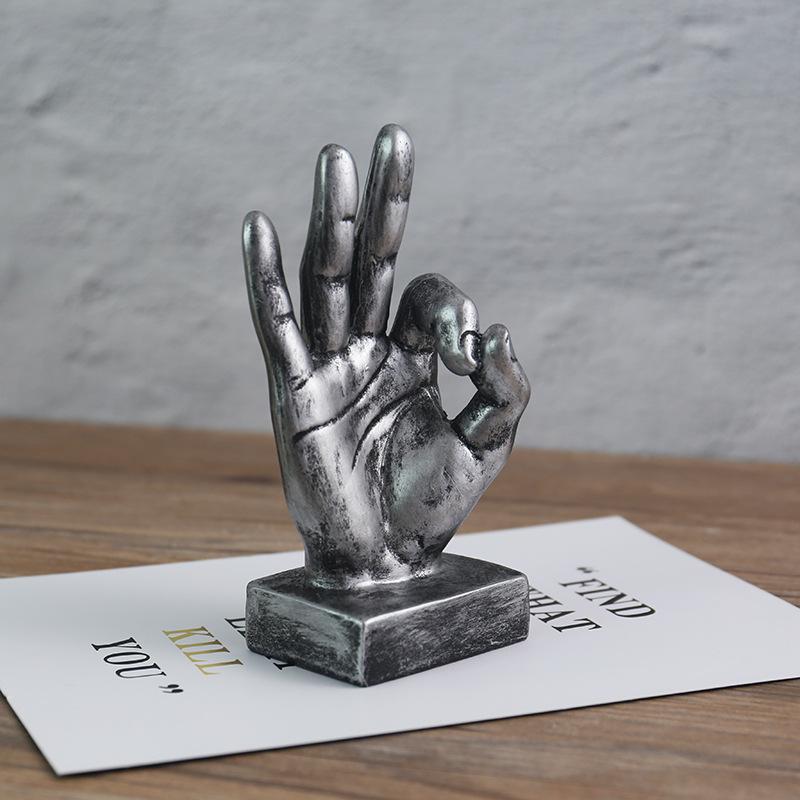 American Retro Hand Gesture Ornament for Home & Coffee Shop Decoration