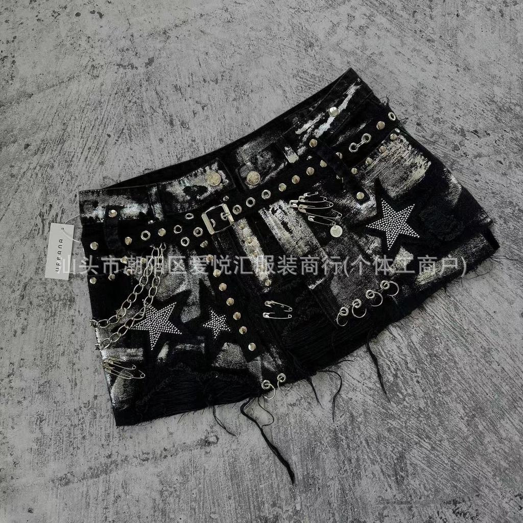 Mini Saia Jeans Bodycon de Cintura Alta Feminina Y2K Streetwear Vintage Lavado Estrela Corrente de Strass Decoração Bainha Irregular Desfiada