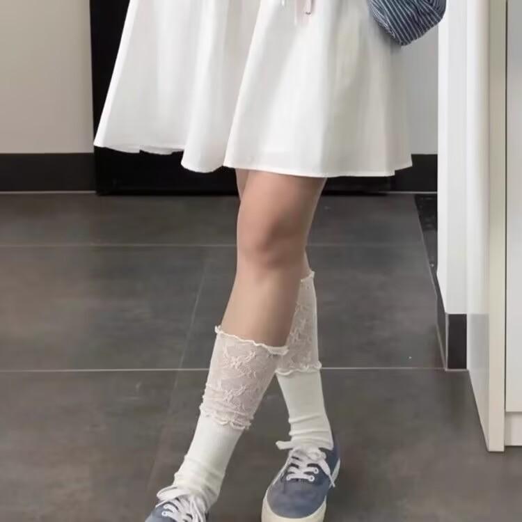 Women's Lace Patchwork Calf High Ballet Style Slouch Socks with Ruffle Trim