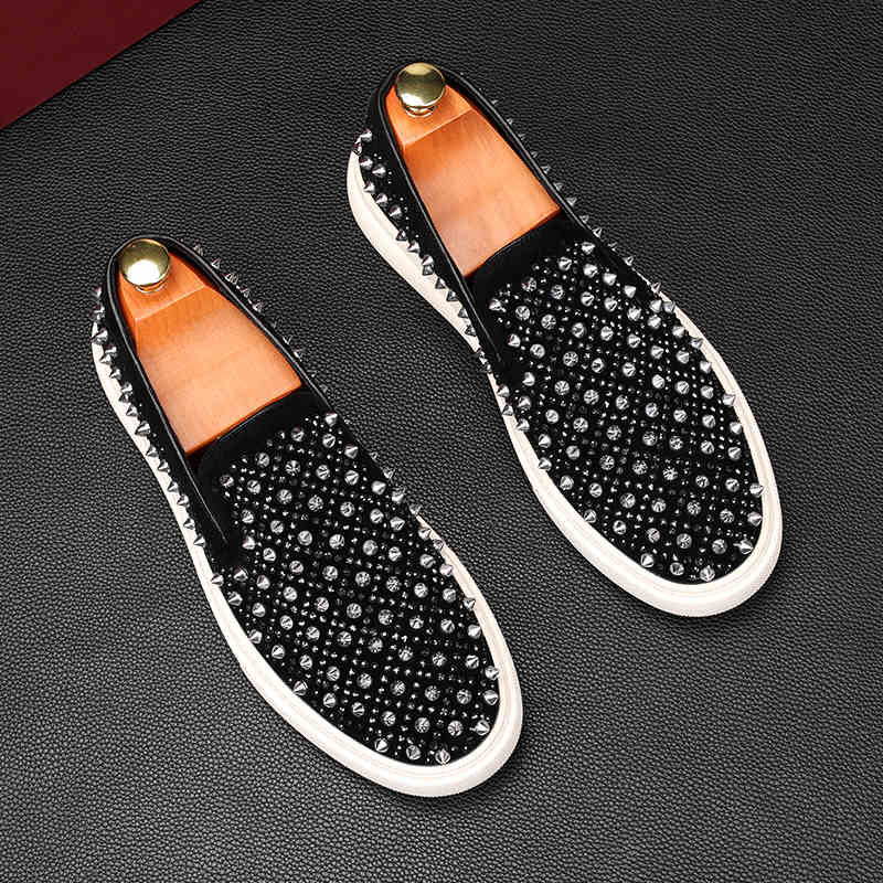 Fashion New Luxury Designer Men's Fashion All Match Platform Embroidery Rivet Causal Shoes Flats Male Rock Punk Loafers Zapatos Hombre