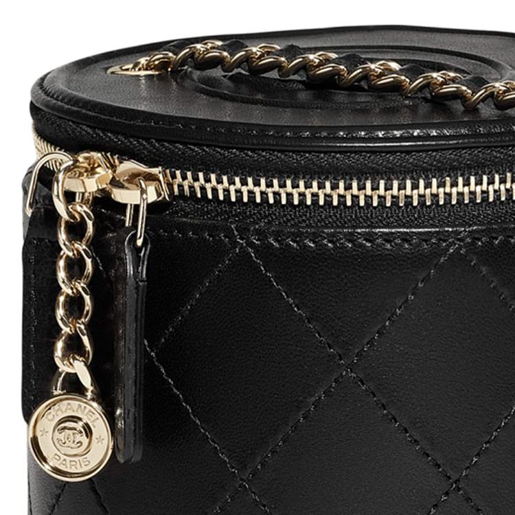 Chanel Diamond Pattern Leather Chain Zipper Clamshell Chain Lambskin Round Barrel Bag Shoulder Bag Female Style Black