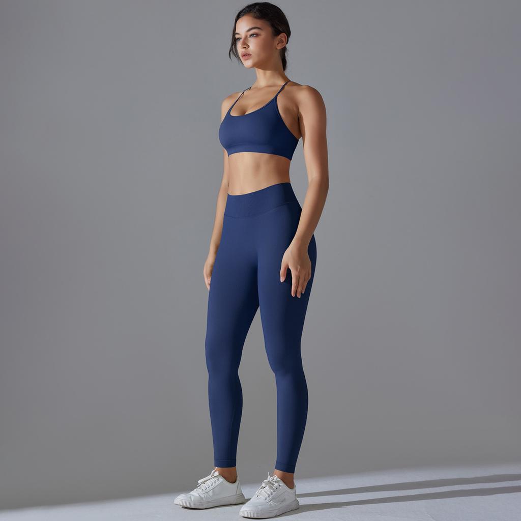 New Seamless Knitted Solid Color Sexy Back Tight Fashion Back V-waist Yoga Suit Running Fitness Set