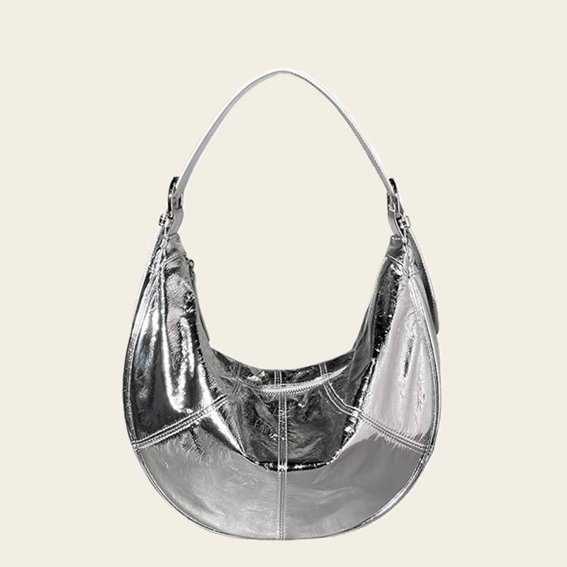 

Genuine Leather Women s Cloud Bag, Niche Design Underarm Bag, High-End Large Capacity Crossbody Bag, Versatile for Women срібний