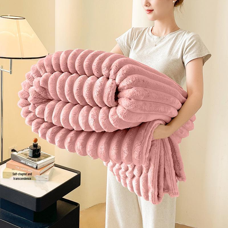 Thickened Flannel Blanket for Mother & Baby – Cozy Nap and Sofa Cover