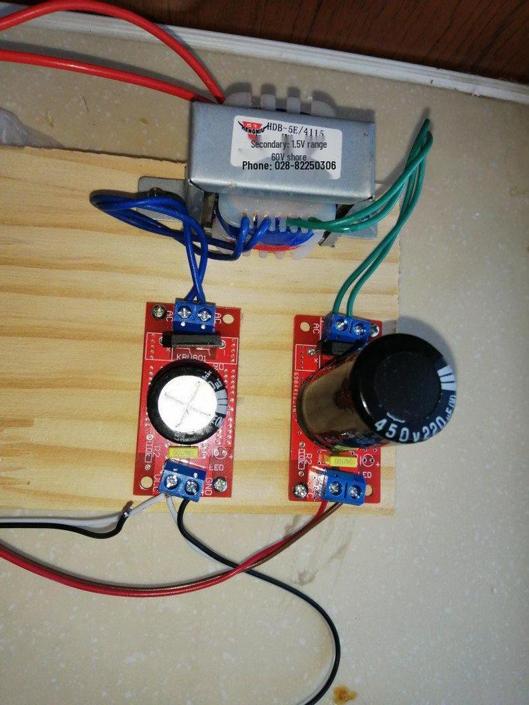 Ore Radio DIY Kids' No-Solder AM Radio Kit