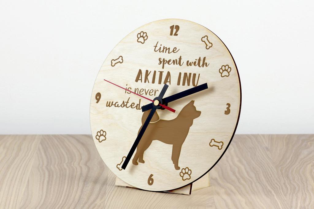 Akita, Akita Inu - clock with dog, wooden clock with engraving, personalised clock by Art-Dog