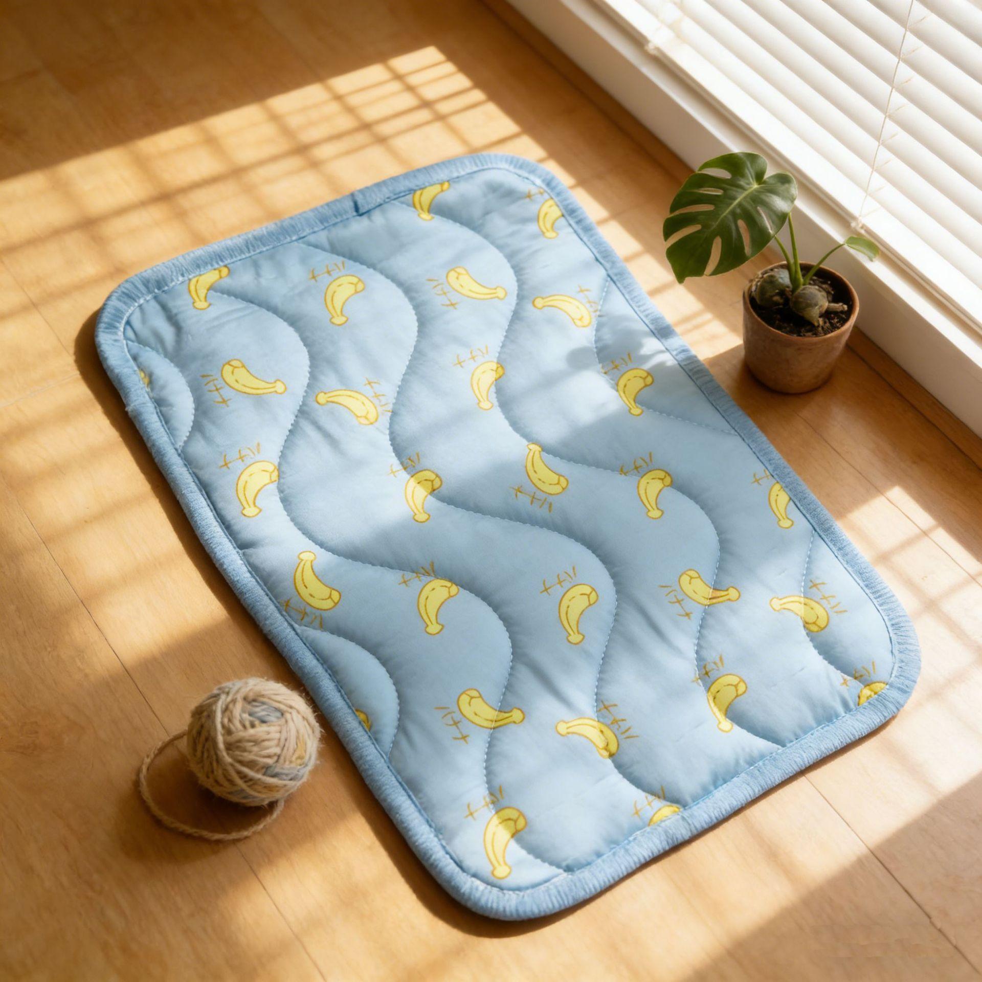 1pc Ice Silk Cool Small Pet Nest Cushion Hamster Nest Pad, Pet Nest Hamster Hedgehog Chinchilla Rabbit Small Pet Mat (blue,40X30cm)