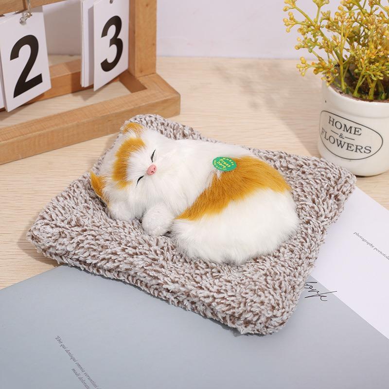 Simulated Kitten Meow Bamboo Charcoal Deodorizing Plush Cushion for Car & Home Decoration