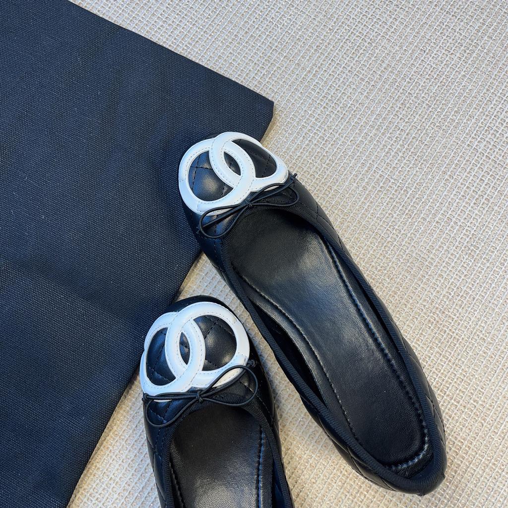 Xiaoxiangfeng Leder Einzelne Schuhe Innenhöhe Erhöhung Retro Ballett Freizeitschuhe Vielseitige Ein-Pedal Flachmündung Diamant Damen Schuhe