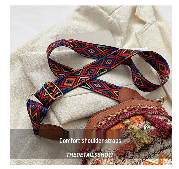 High-End 2025 Women's Ethnic Woven Tassel Crossbody Bucket Bag