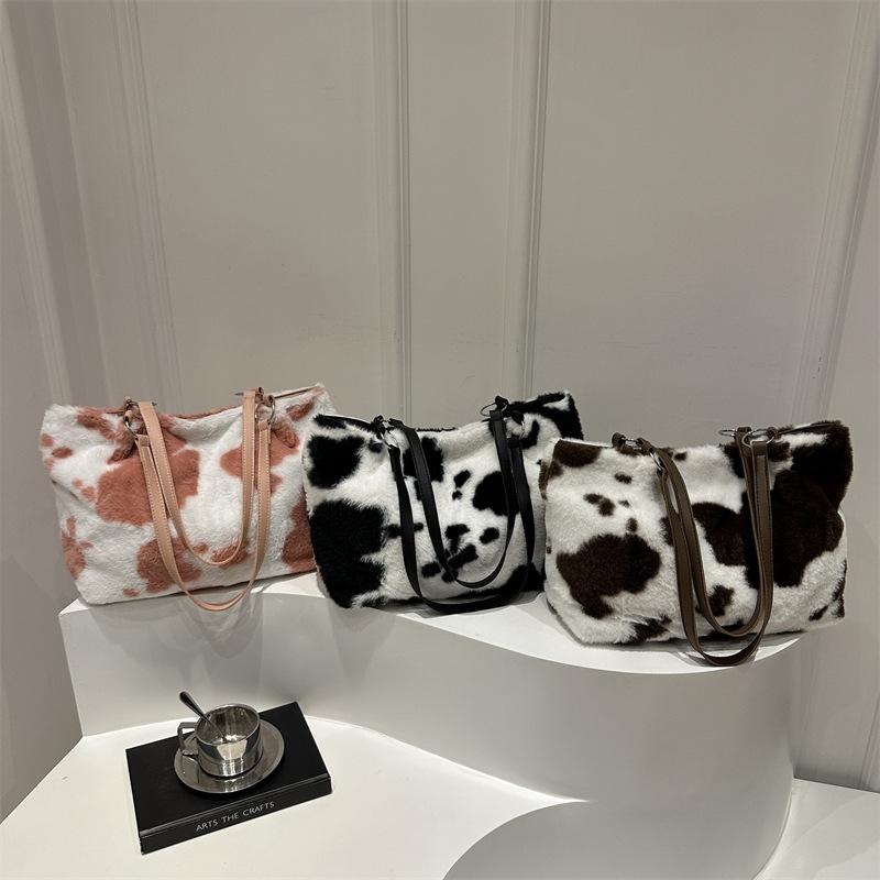 Large Capacity Shopper Bags For Women Winter Travel Tote Bag Cow Printing Plush Shoulder Bag Ladies Handbag Designer Bolsos