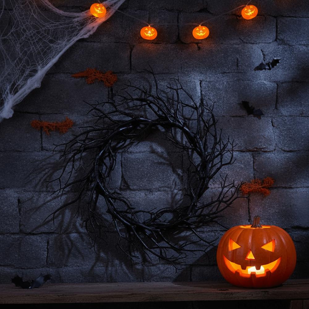 Artificial Twisted Twigs Halloween Black Branch Garland Wall-Mounted Halloween Spooky Wreath Bar