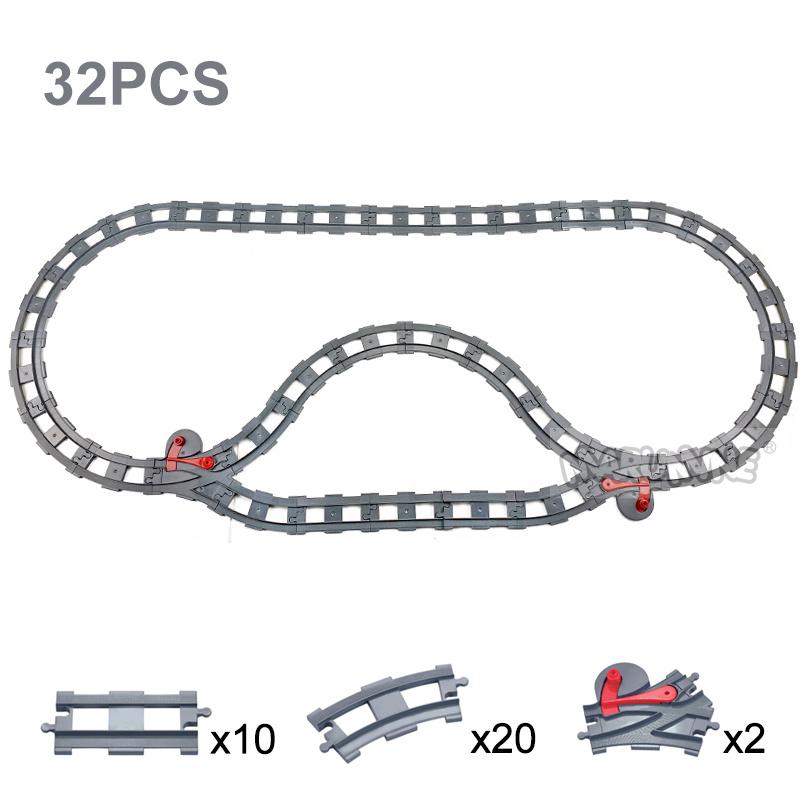 Marumine 8PCS Block Train Straight Curved Track Crossover Parts Railway Switch Big Size Building Bricks City View Accessories