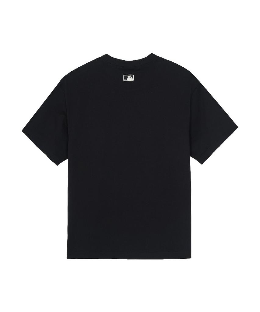 Emelbi Serif Lettering Semi-Oversized Short Sleeve T-Shirt La (Black)