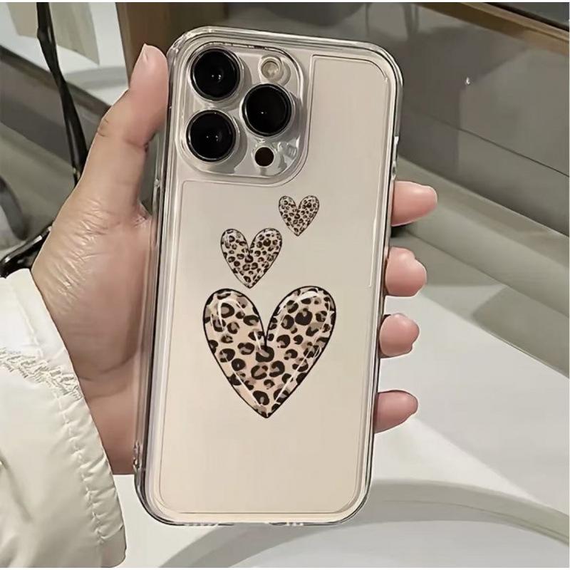 

Чехол с леопардовым принтом в форме сердца для iPhone 13/14 Pro и 15/16/17 Pro Max iPhone 16Pro