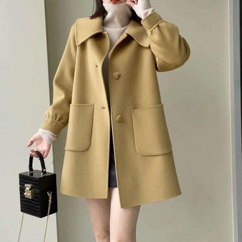 2024 Autumn/Winter Mid-Length Slimming Woolen Coat with Heart Buckle and Peter Pan Collar for Women