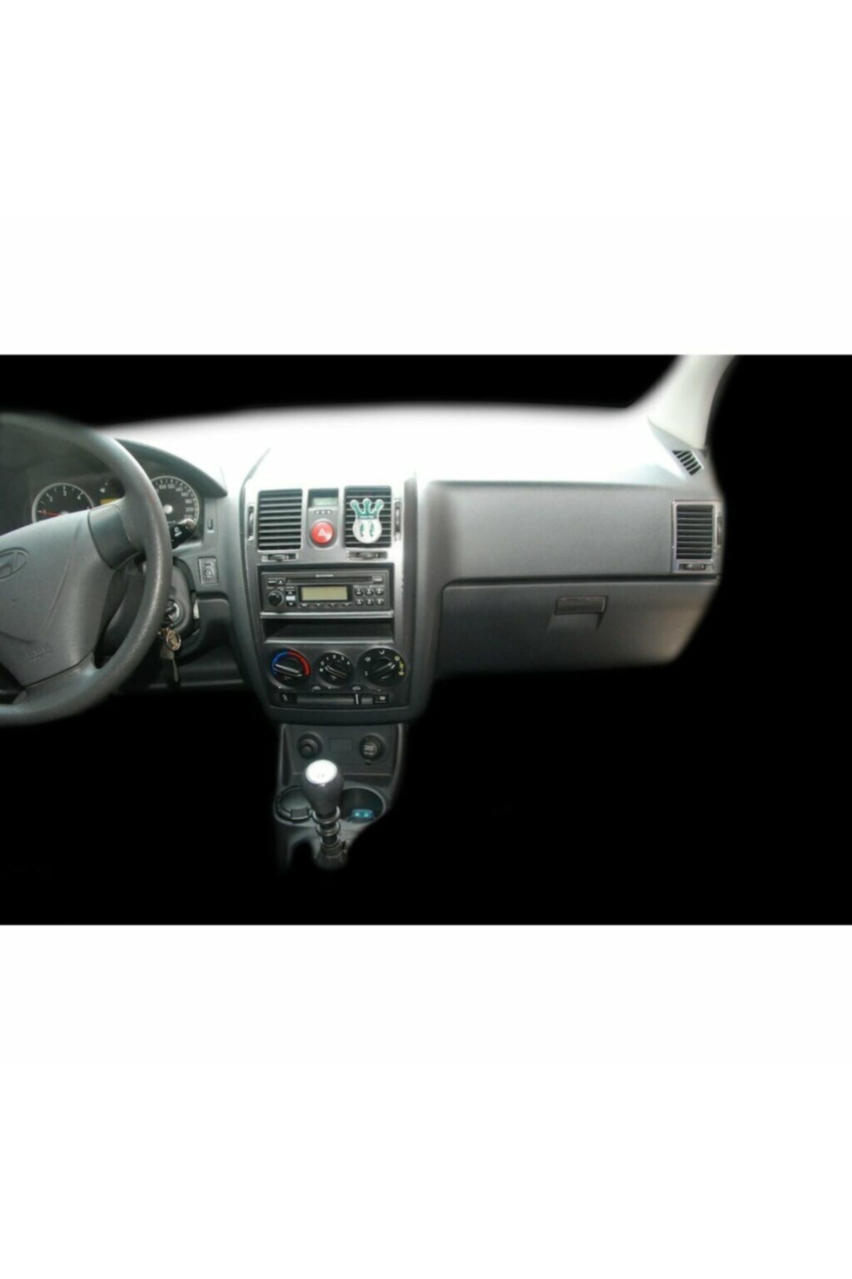 

Hyundai Getz Konsol/maun Kaplama 2001+ 16.prç Parlak Siyah Pıanoblack