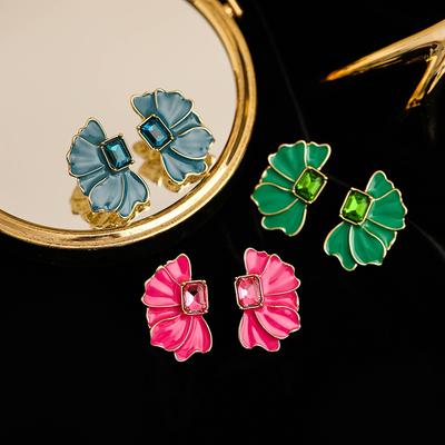 French Retro Minimalist Design Earrings, Dripping Oil With Diamonds, Flower Temperament, Fashionable Earrings